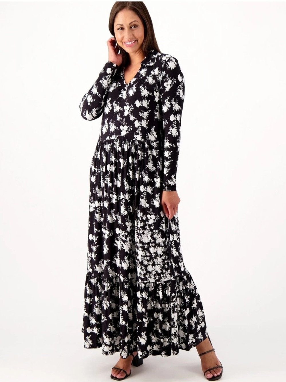 Tolani Collection S Black White Floral Tiered Maxi Dress Long Sleeve Boho Collar
